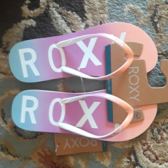 4x*Host Pick*Roxy adorable flip flop sandals - Picture 5 of 16